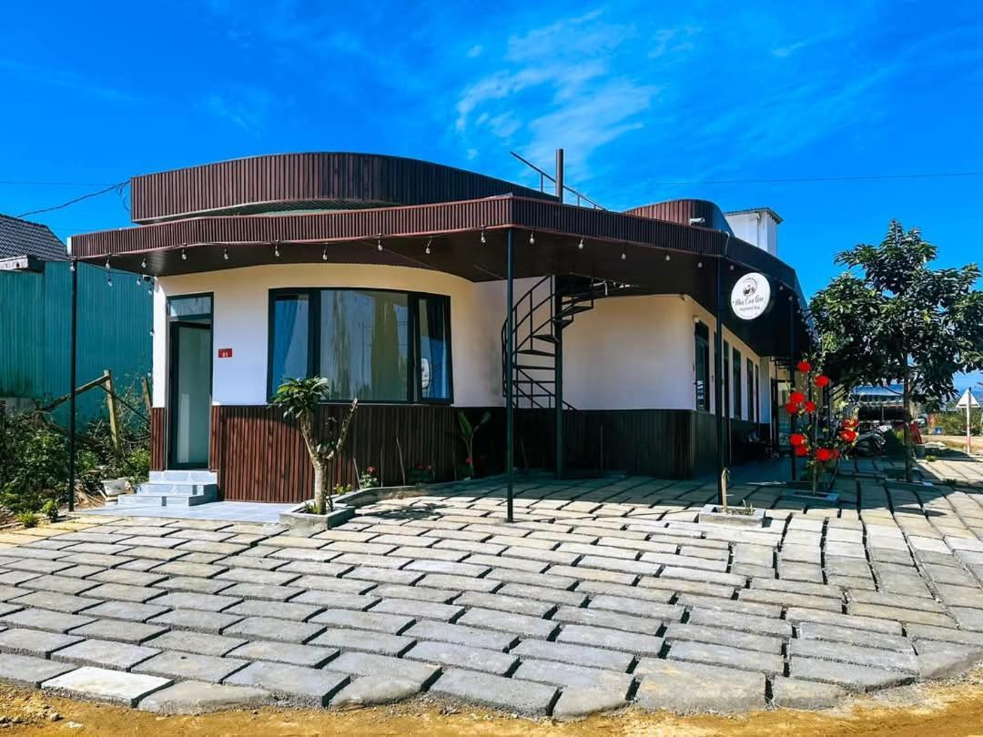 Homestay Nha Cua Gao Kon Tum ภายนอก รูปภาพ